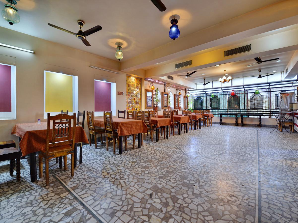 Oyo 9900 Hotel Pioneer Plaza Jodhpur  Dış mekan fotoğraf