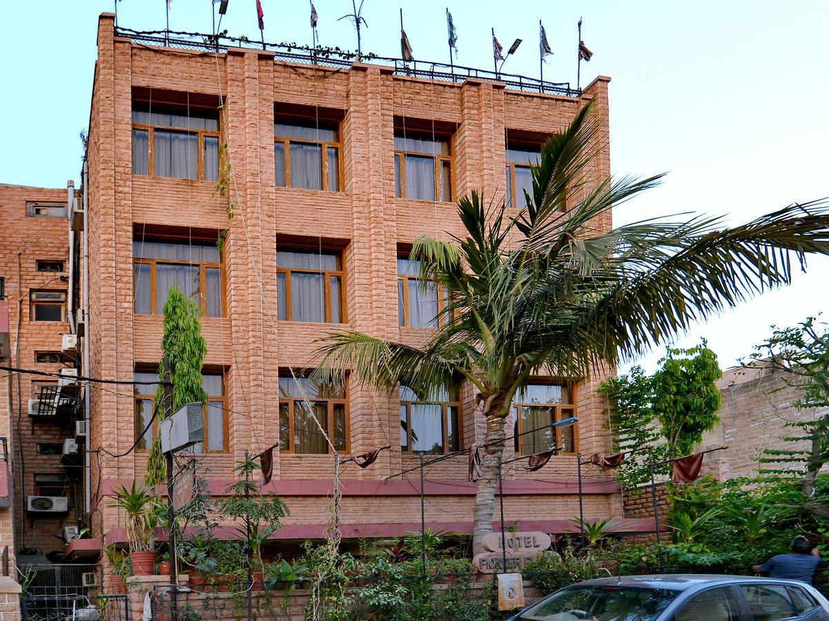 Oyo 9900 Hotel Pioneer Plaza Jodhpur  Dış mekan fotoğraf